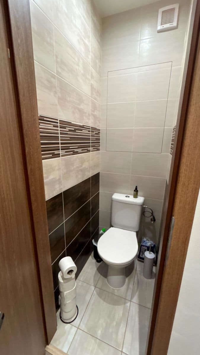 Pronájem bytu 1+kk 37 m², Gruzínská, Praha, Praha Pronájem bytu 1+kk 37 m², Gruzínská, Praha, Praha