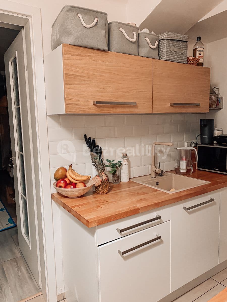 Pronájem bytu 2+kk 60 m², Lucemburská, Praha, Praha Pronájem bytu 2+kk 60 m², Lucemburská, Praha, Praha