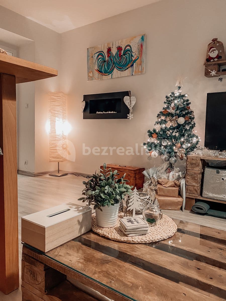 Pronájem bytu 2+kk 60 m², Lucemburská, Praha, Praha Pronájem bytu 2+kk 60 m², Lucemburská, Praha, Praha