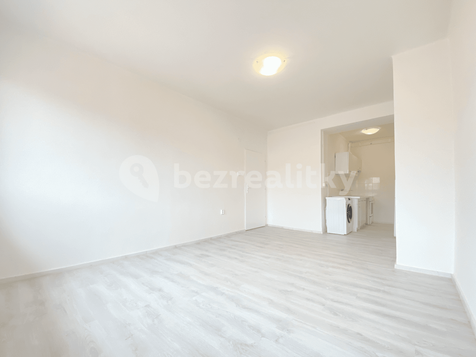 Pronájem bytu 2+1 55 m², Praha, Praha Pronájem bytu 2+1 55 m², Praha, Praha