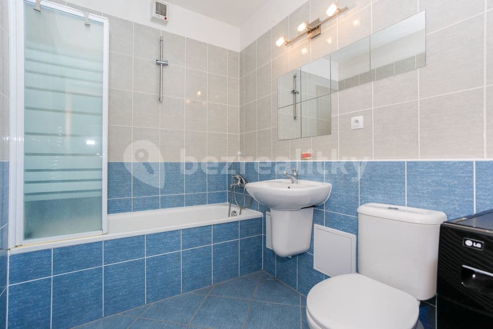 Pronájem bytu 1+kk 45 m², Pod Harfou, Praha, Praha Pronájem bytu 1+kk 45 m², Pod Harfou, Praha, Praha