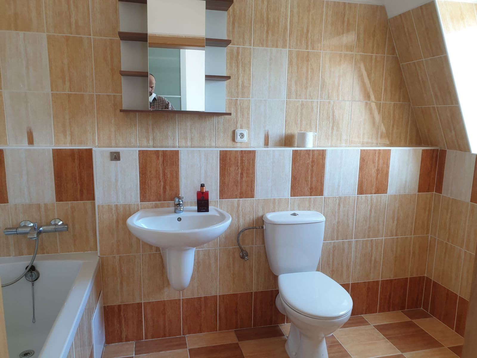 Pronájem bytu 4+kk 120 m², Krnovská, Opava, Moravskoslezský kraj Pronájem bytu 4+kk 120 m², Krnovská, Opava, Moravskoslezský kraj