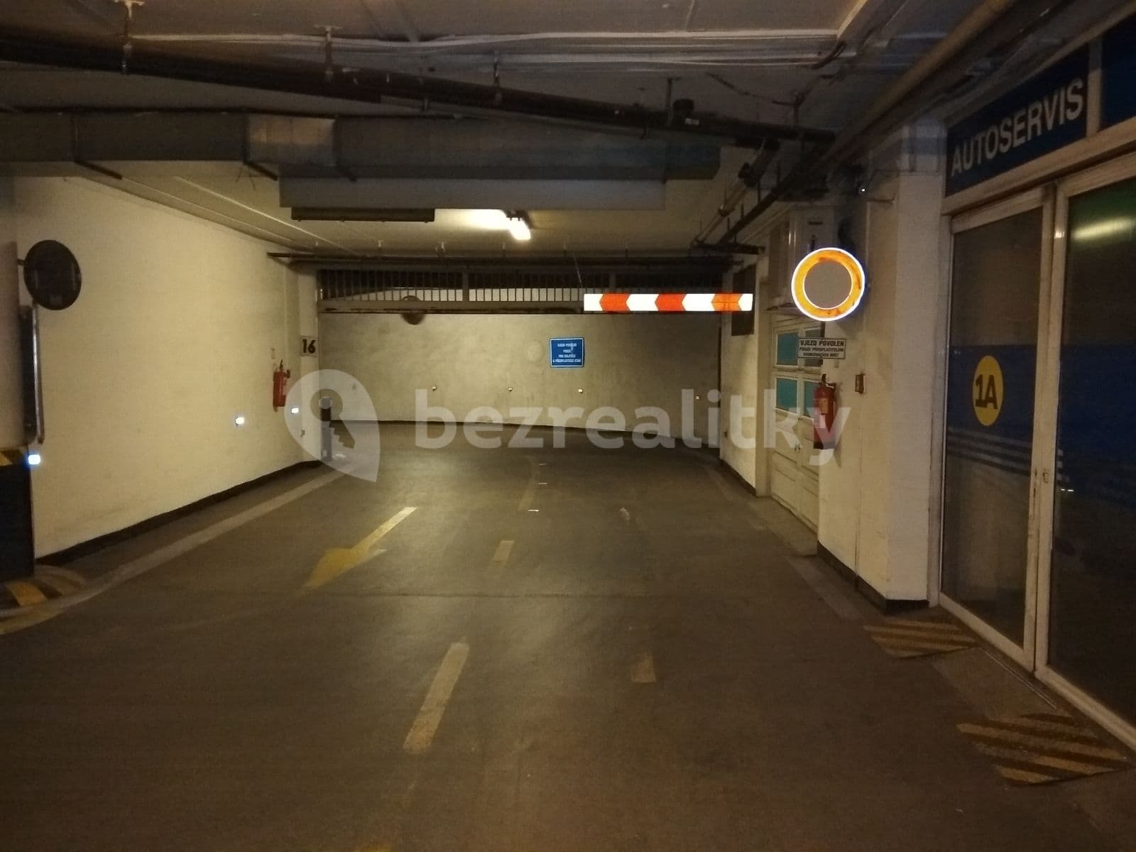 Pronájem garáže 12 m², Příkop, Brno, Jihomoravský kraj Pronájem garáže 12 m², Příkop, Brno, Jihomoravský kraj