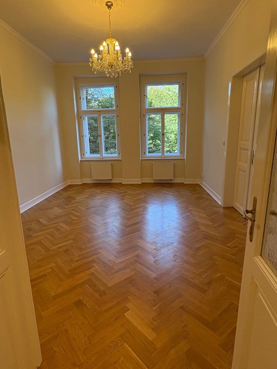 Pronájem bytu 3+1 99 m², U Rajské zahrady, Praha, Praha Pronájem bytu 3+1 99 m², U Rajské zahrady, Praha, Praha