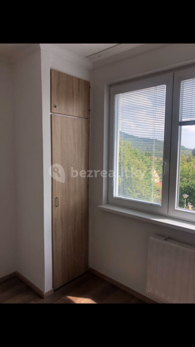 Pronájem bytu 1+1 41 m², Náměstí Osvobození, Cvikov, Liberecký kraj Pronájem bytu 1+1 41 m², Náměstí Osvobození, Cvikov, Liberecký kraj