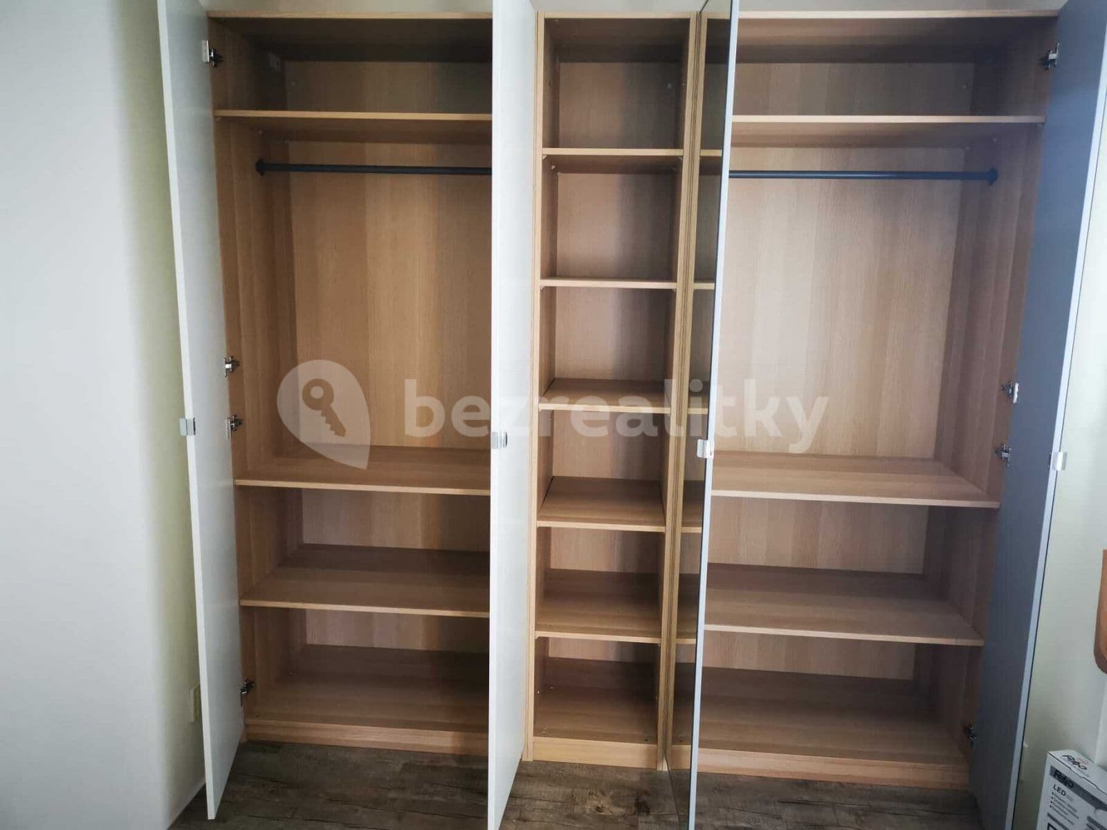 Pronájem bytu 2+kk 39 m², Úvoz, Brno, Jihomoravský kraj Pronájem bytu 2+kk 39 m², Úvoz, Brno, Jihomoravský kraj