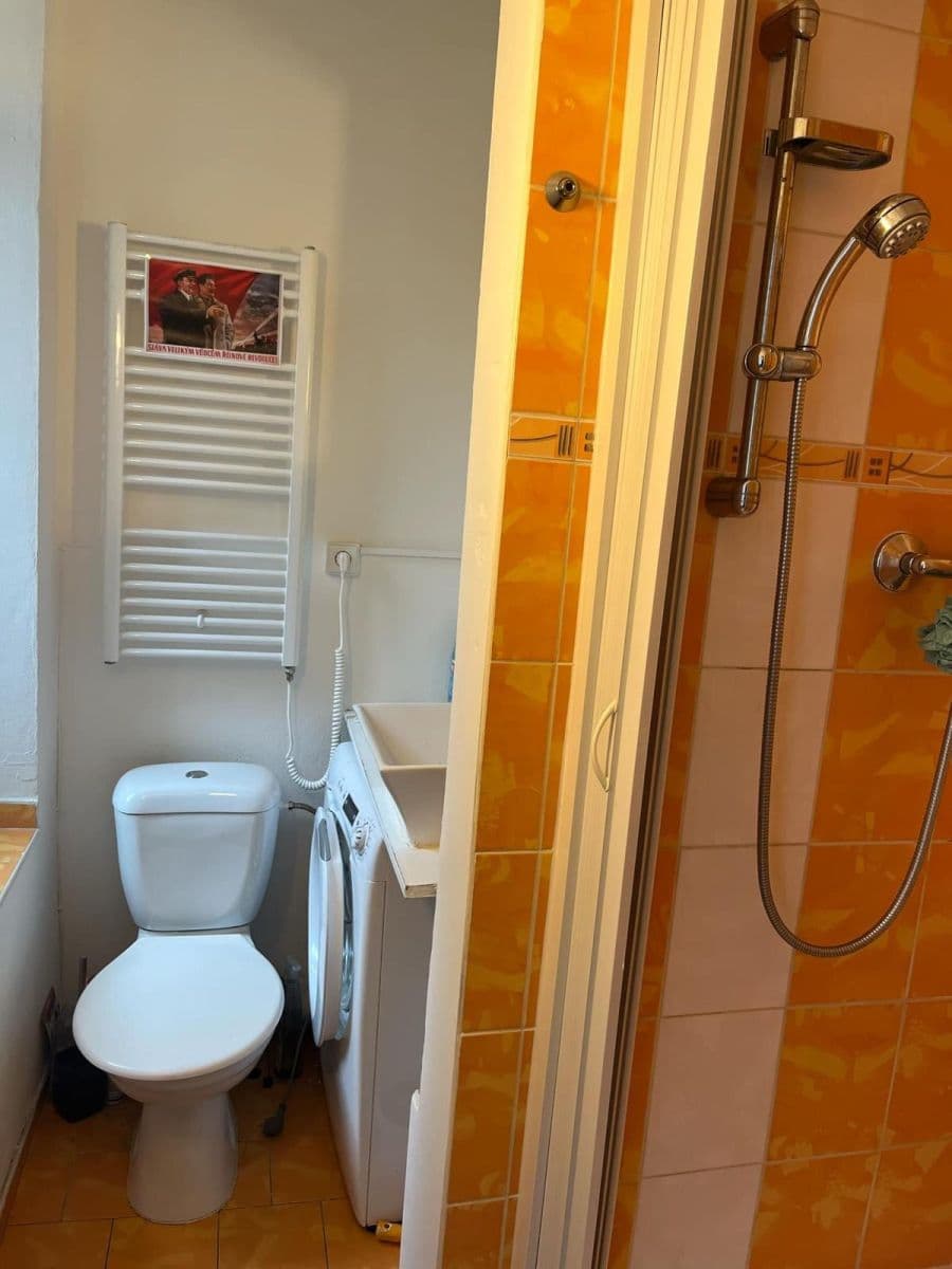 Pronájem bytu Garsoniéra 25 m², Kamenická, Praha, Praha Pronájem bytu Garsoniéra 25 m², Kamenická, Praha, Praha