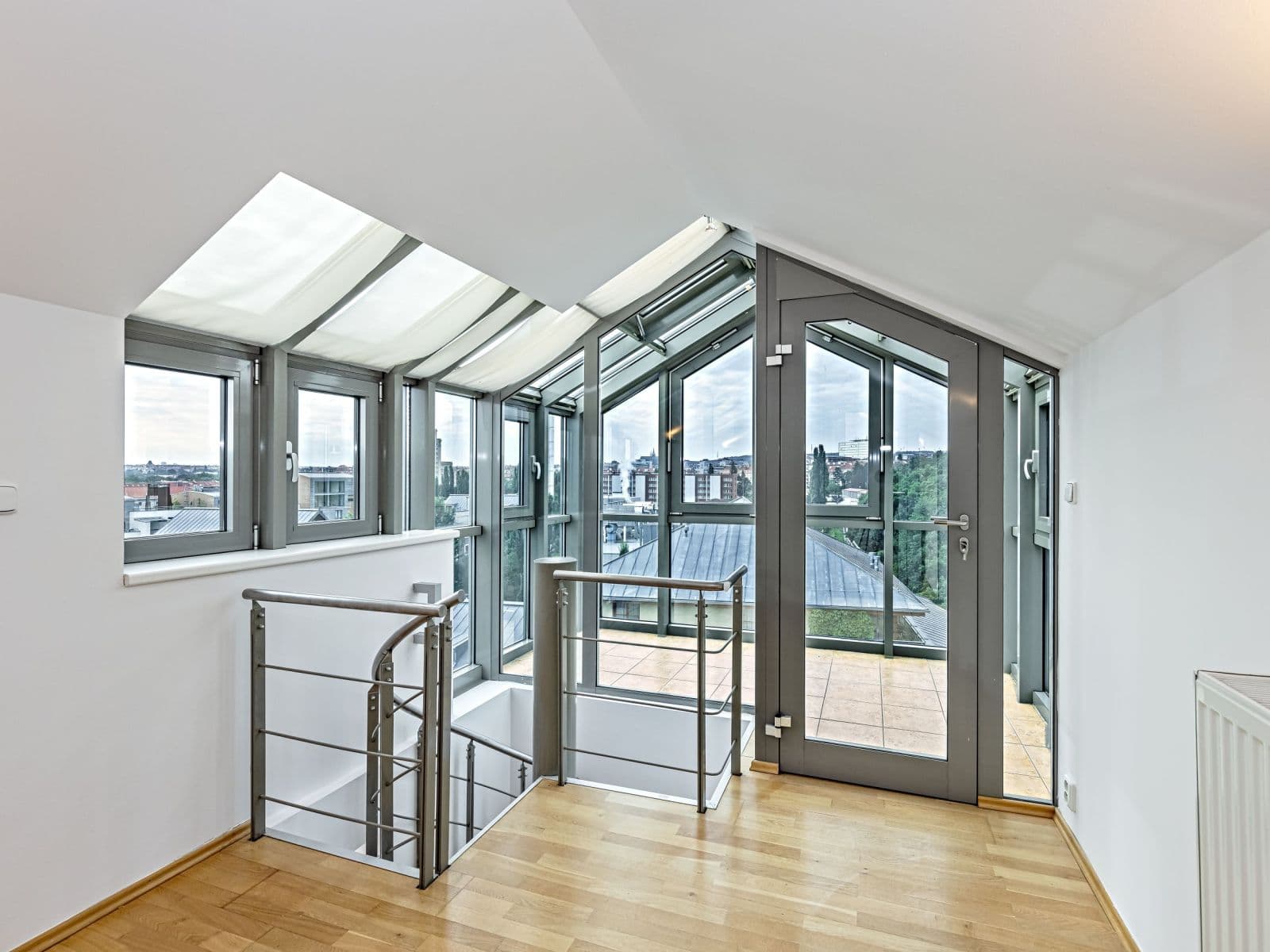 Pronájem bytu 5+1 130 m², Paťanka, Praha, Praha Pronájem bytu 5+1 130 m², Paťanka, Praha, Praha