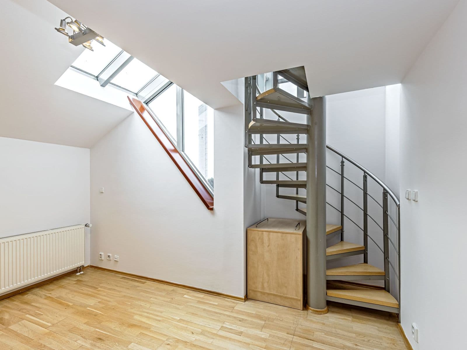 Pronájem bytu 5+1 130 m², Paťanka, Praha, Praha Pronájem bytu 5+1 130 m², Paťanka, Praha, Praha