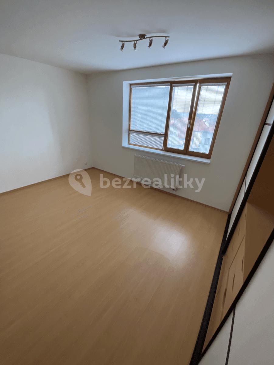 Pronájem bytu Garsoniéra 30 m², Nerudova, Roztoky, Středočeský kraj Pronájem bytu Garsoniéra 30 m², Nerudova, Roztoky, Středočeský kraj
