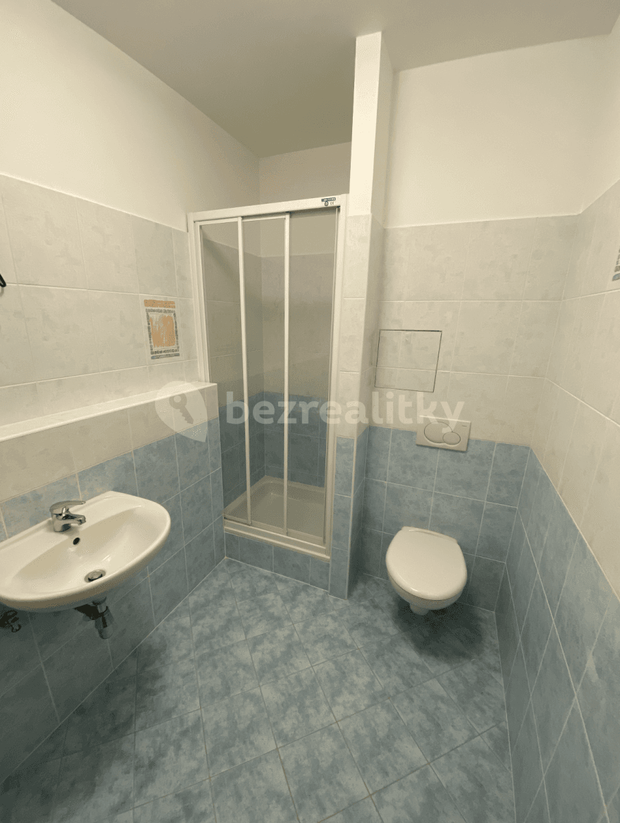 Pronájem bytu Garsoniéra 30 m², Nerudova, Roztoky, Středočeský kraj Pronájem bytu Garsoniéra 30 m², Nerudova, Roztoky, Středočeský kraj