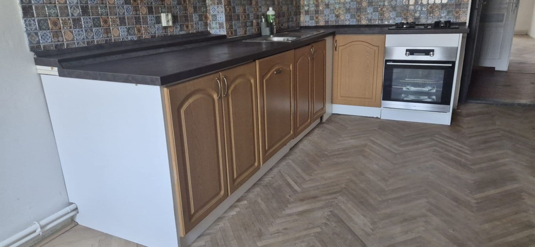 Pronájem bytu 3+1 98 m², Slavíkova, Praha, Praha Pronájem bytu 3+1 98 m², Slavíkova, Praha, Praha