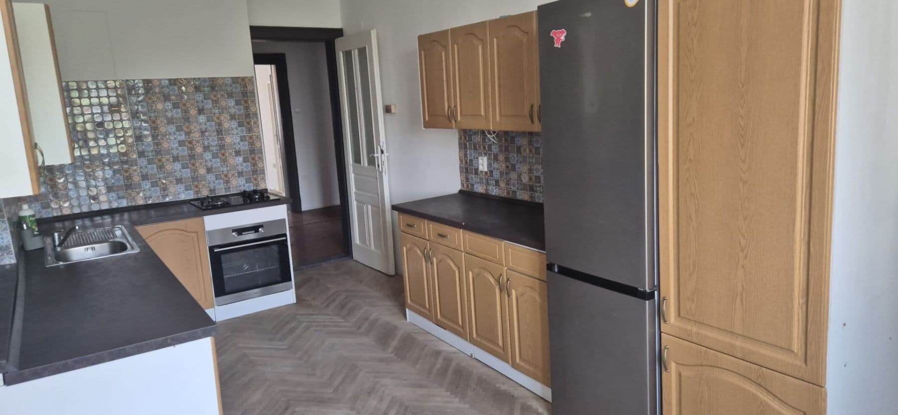 Pronájem bytu 3+1 98 m², Slavíkova, Praha, Praha Pronájem bytu 3+1 98 m², Slavíkova, Praha, Praha