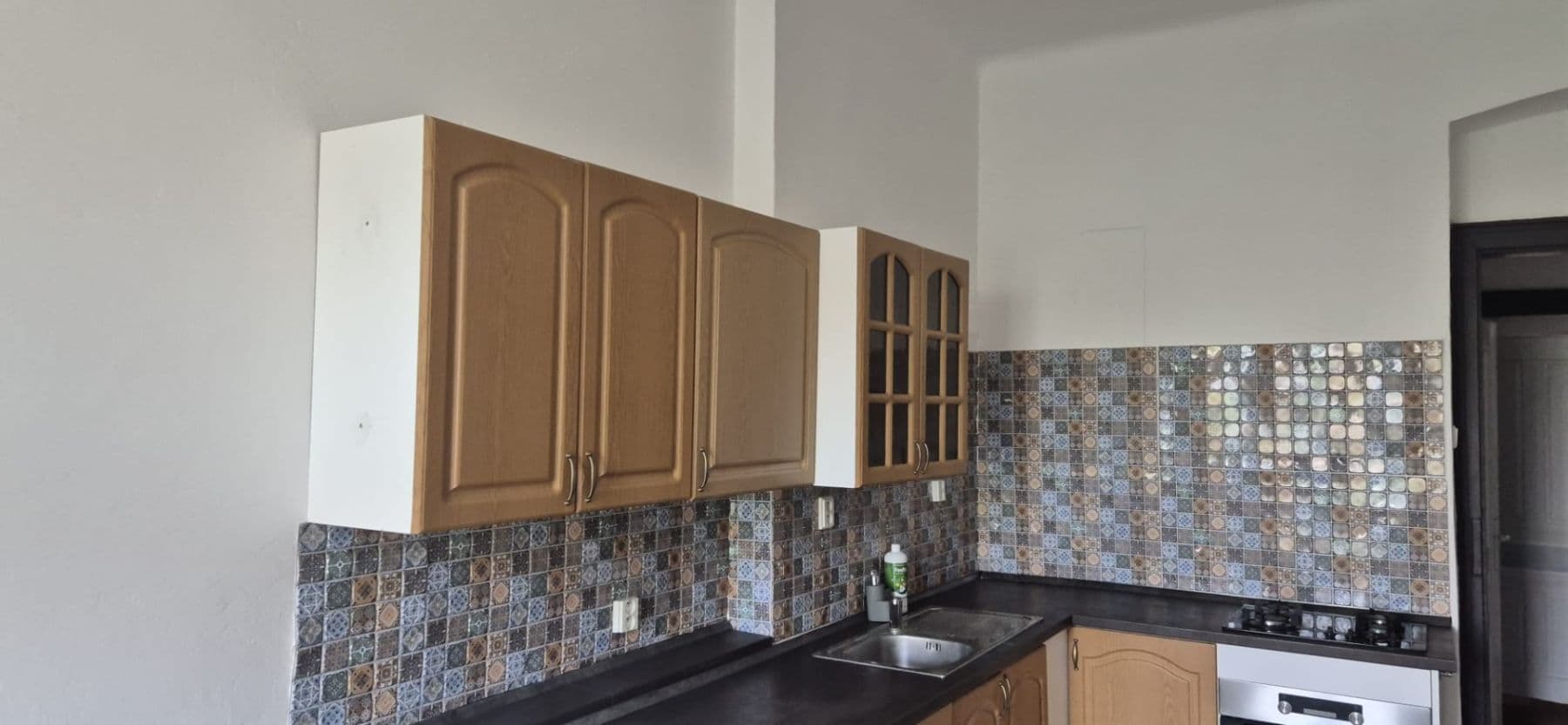 Pronájem bytu 3+1 98 m², Slavíkova, Praha, Praha Pronájem bytu 3+1 98 m², Slavíkova, Praha, Praha