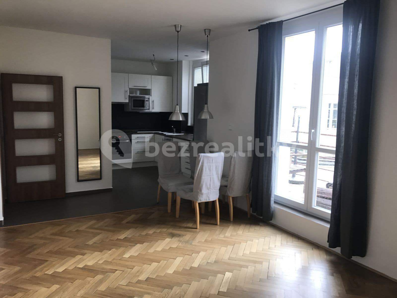 Pronájem bytu 2+kk 50 m², Sobotecká, Praha, Praha Pronájem bytu 2+kk 50 m², Sobotecká, Praha, Praha