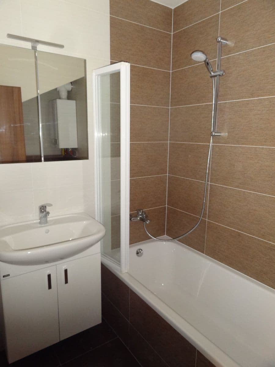 Pronájem bytu 3+kk 72 m², Brožíkova, Praha, Praha Pronájem bytu 3+kk 72 m², Brožíkova, Praha, Praha