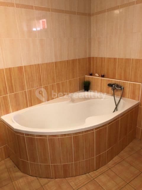 Pronájem domu 110 m², pozemek 100 m², Turinského, Poděbrady, Středočeský kraj Pronájem domu 110 m², pozemek 100 m², Turinského, Poděbrady, Středočeský kraj