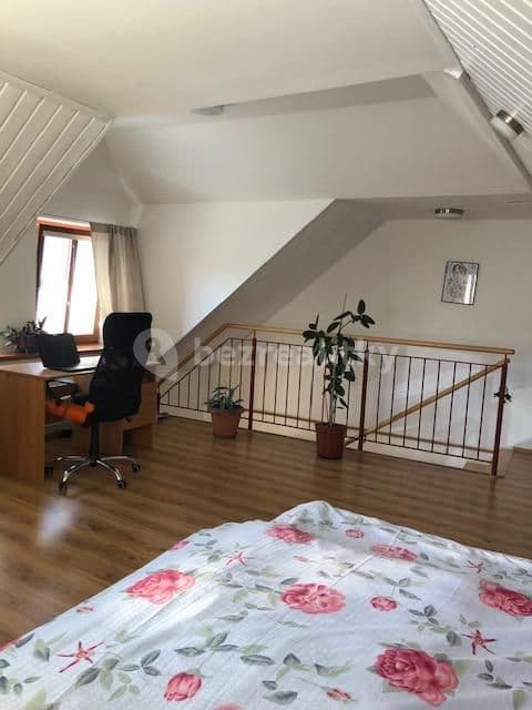 Pronájem domu 110 m², pozemek 100 m², Turinského, Poděbrady, Středočeský kraj Pronájem domu 110 m², pozemek 100 m², Turinského, Poděbrady, Středočeský kraj