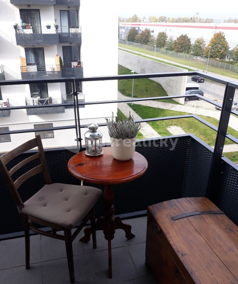 Pronájem bytu 1+kk 33 m², Miroslava Hajna, Praha, Praha Pronájem bytu 1+kk 33 m², Miroslava Hajna, Praha, Praha