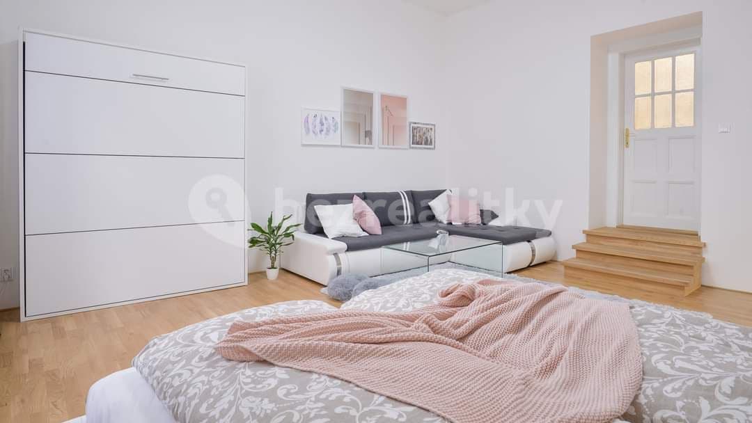 Pronájem bytu 2+1 74 m², Baranova, Praha, Praha Pronájem bytu 2+1 74 m², Baranova, Praha, Praha