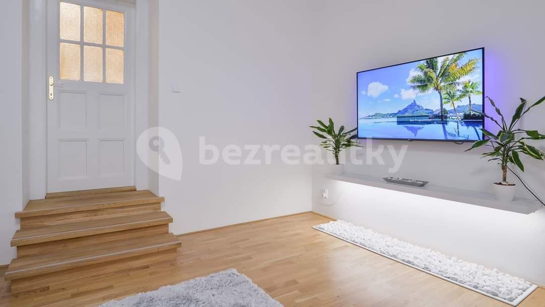 Pronájem bytu 2+1 74 m², Baranova, Praha, Praha Pronájem bytu 2+1 74 m², Baranova, Praha, Praha