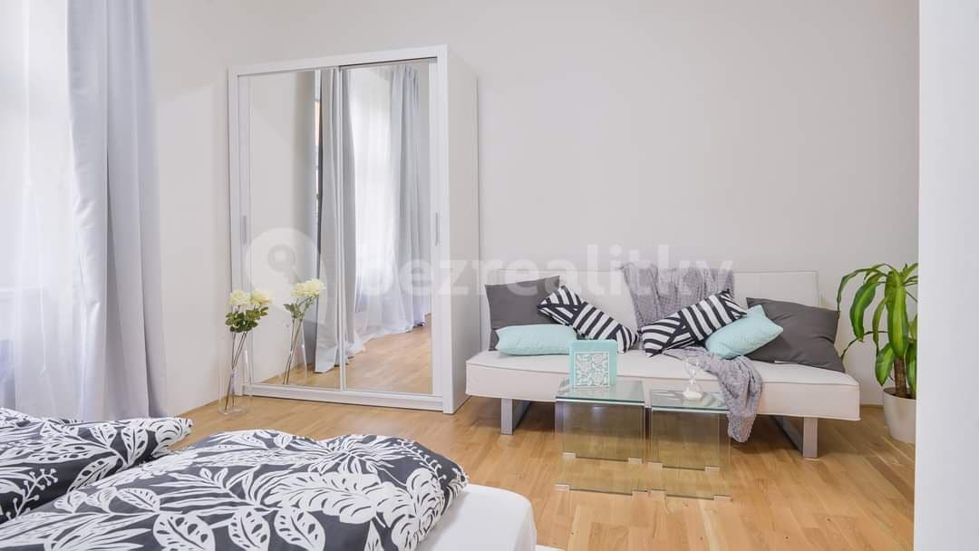 Pronájem bytu 2+1 74 m², Baranova, Praha, Praha Pronájem bytu 2+1 74 m², Baranova, Praha, Praha