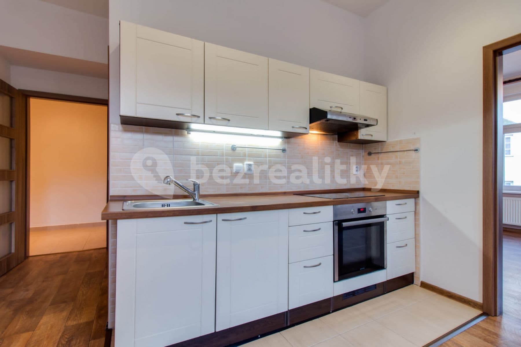 Pronájem bytu 1+1 54 m², U Kavalírky, Praha, Praha Pronájem bytu 1+1 54 m², U Kavalírky, Praha, Praha