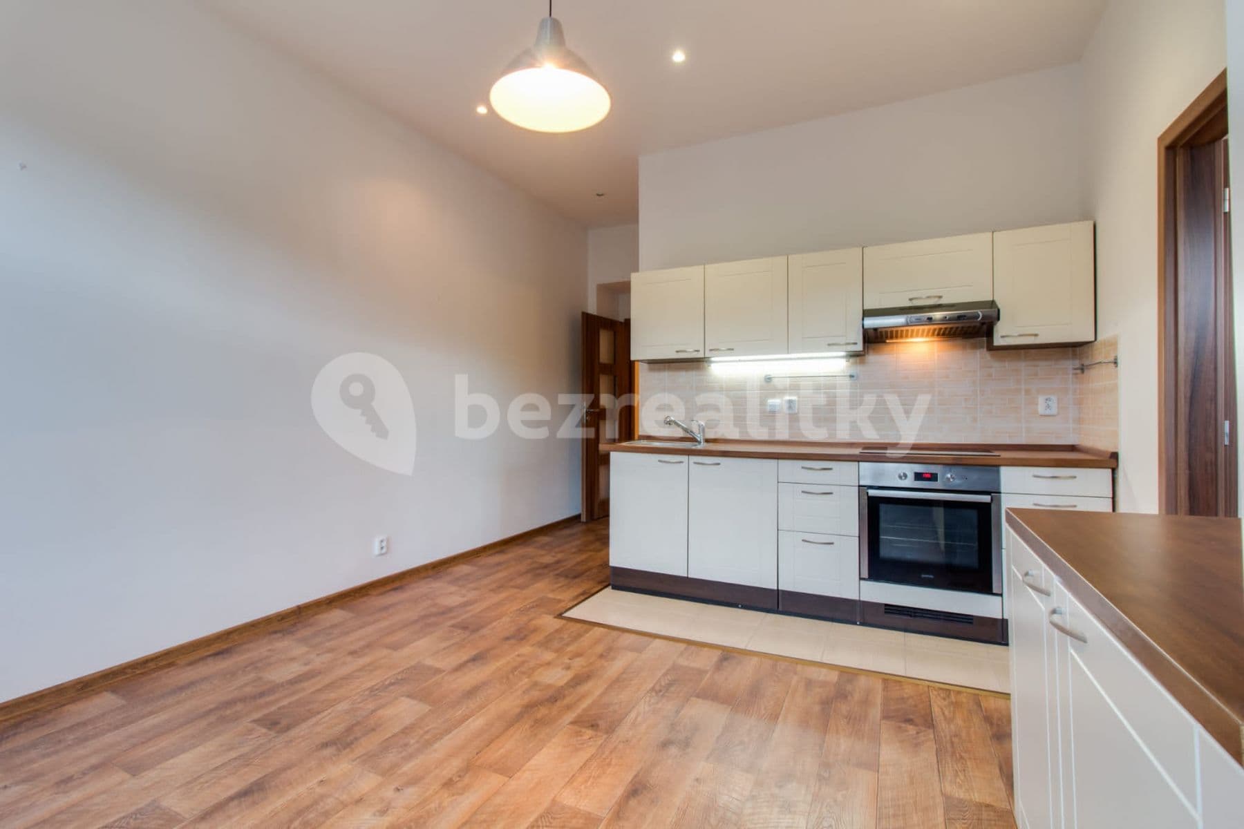 Pronájem bytu 1+1 54 m², U Kavalírky, Praha, Praha Pronájem bytu 1+1 54 m², U Kavalírky, Praha, Praha