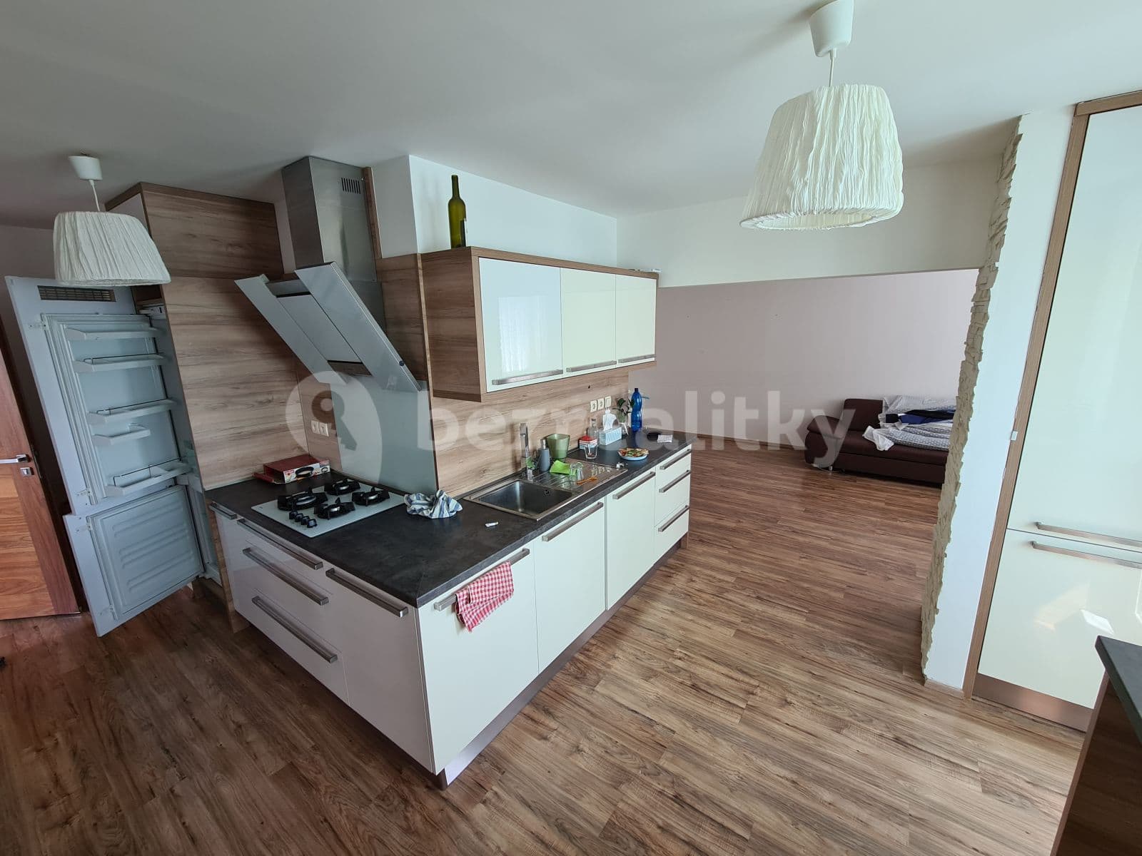 Pronájem bytu 3+kk 75 m², Vejrostova, Brno, Jihomoravský kraj Pronájem bytu 3+kk 75 m², Vejrostova, Brno, Jihomoravský kraj