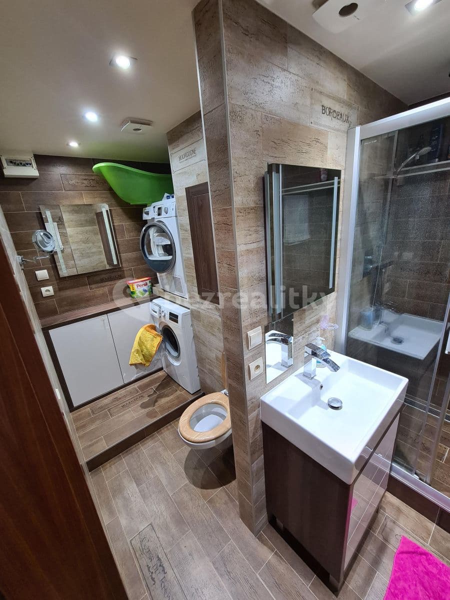 Pronájem bytu 3+kk 75 m², Vejrostova, Brno, Jihomoravský kraj Pronájem bytu 3+kk 75 m², Vejrostova, Brno, Jihomoravský kraj