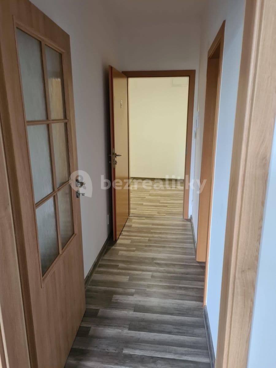 Pronájem bytu 1+kk 55 m², Masarykovo náměstí, Brandýs nad Labem-Stará Boleslav, Středočeský kraj Pronájem bytu 1+kk 55 m², Masarykovo náměstí, Brandýs nad Labem-Stará Boleslav, Středočeský kraj
