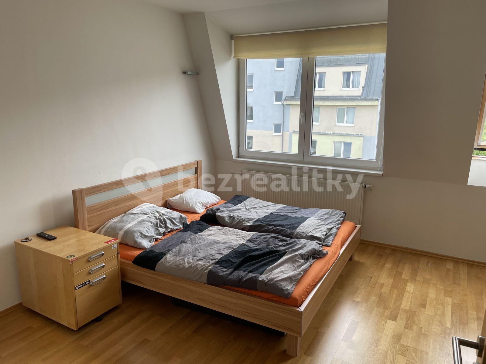 Pronájem bytu 2+kk 67 m², Šternovská, Praha, Praha