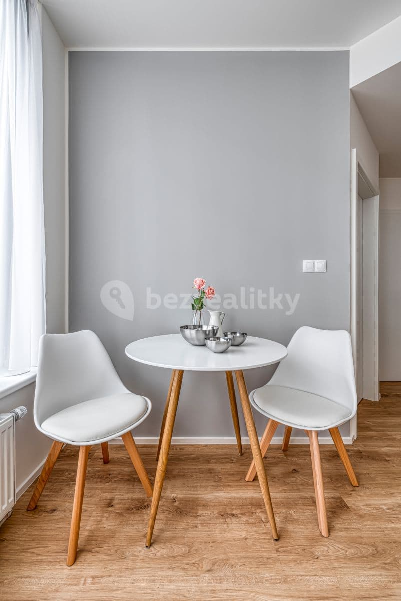 Pronájem bytu 2+kk 22 m², Mukařovského, Praha, Praha Pronájem bytu 2+kk 22 m², Mukařovského, Praha, Praha
