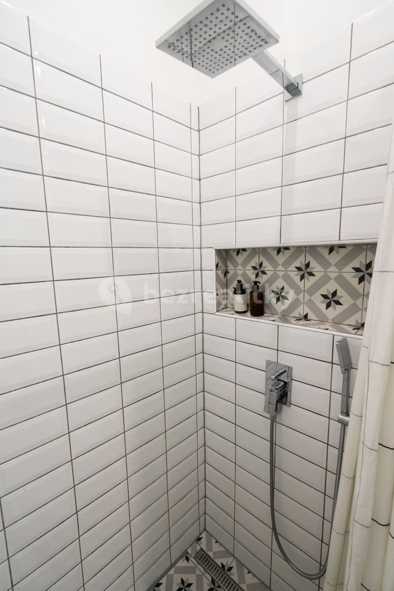 Pronájem bytu 2+kk 40 m², Heleny Malířové, Praha, Praha Pronájem bytu 2+kk 40 m², Heleny Malířové, Praha, Praha
