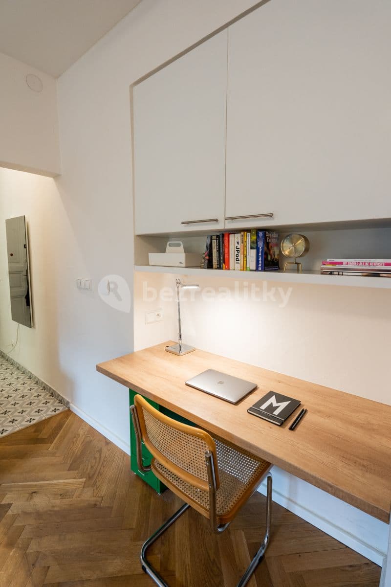 Pronájem bytu 2+kk 40 m², Heleny Malířové, Praha, Praha Pronájem bytu 2+kk 40 m², Heleny Malířové, Praha, Praha