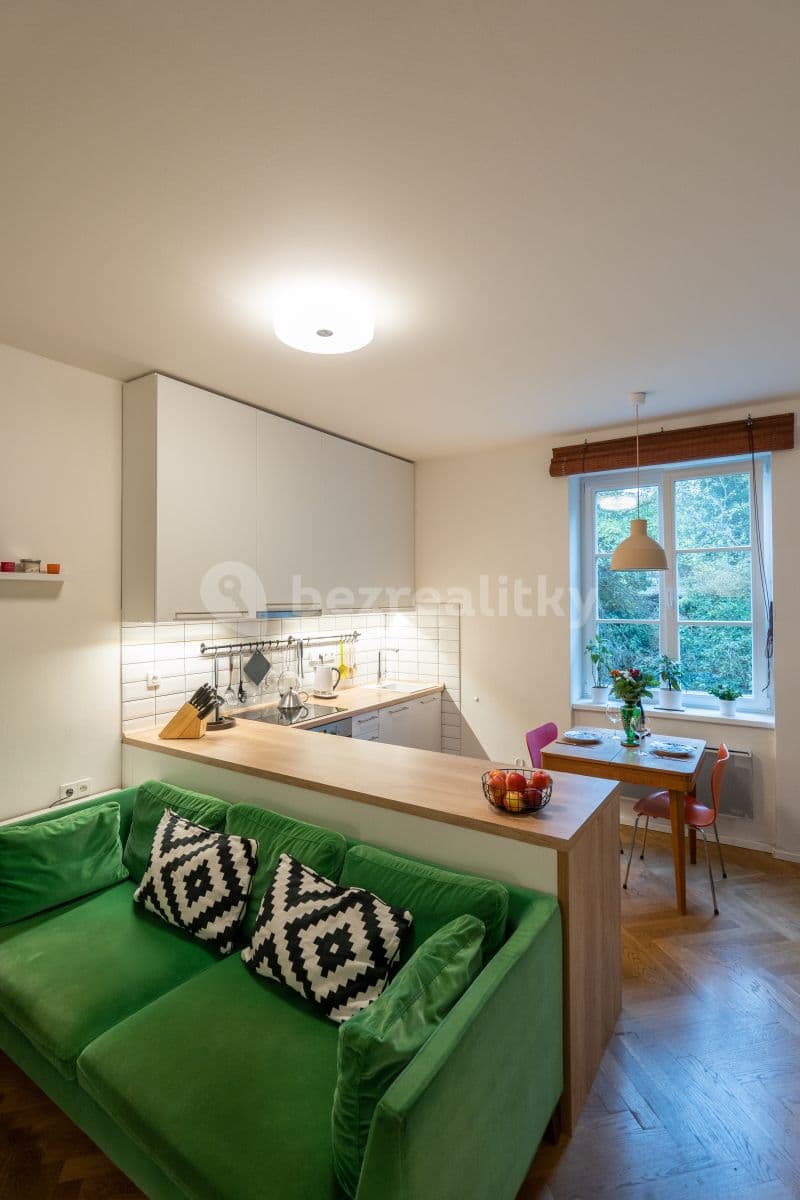 Pronájem bytu 2+kk 40 m², Heleny Malířové, Praha, Praha Pronájem bytu 2+kk 40 m², Heleny Malířové, Praha, Praha
