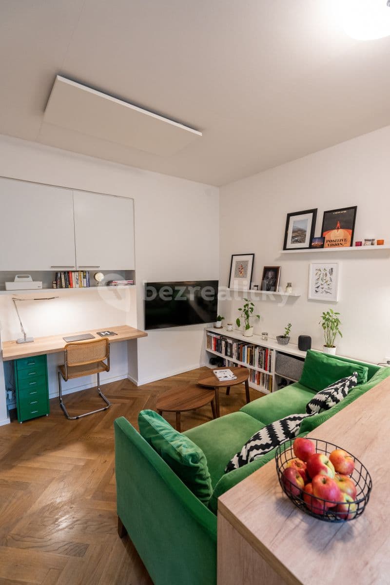 Pronájem bytu 2+kk 40 m², Heleny Malířové, Praha, Praha Pronájem bytu 2+kk 40 m², Heleny Malířové, Praha, Praha