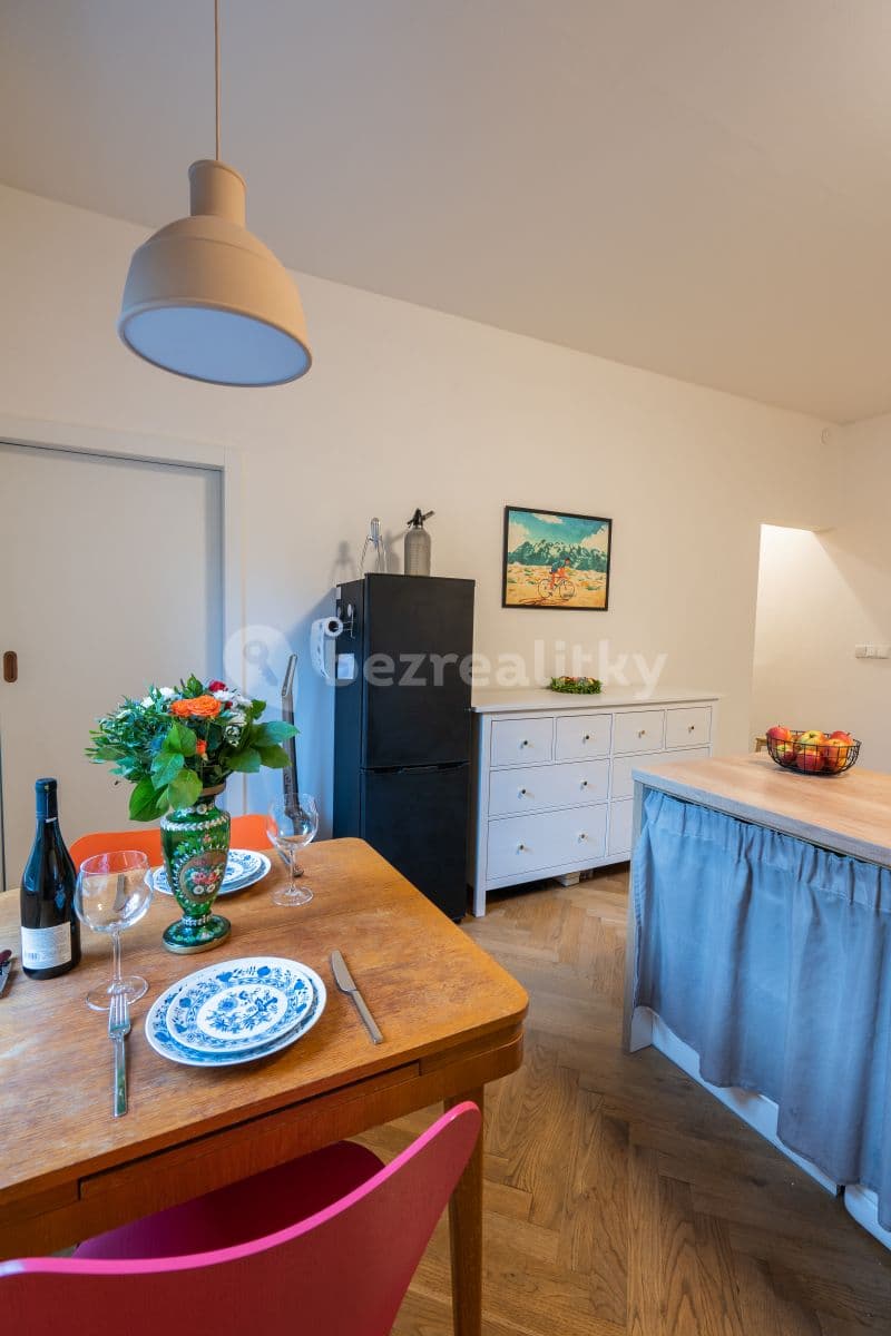 Pronájem bytu 2+kk 40 m², Heleny Malířové, Praha, Praha Pronájem bytu 2+kk 40 m², Heleny Malířové, Praha, Praha