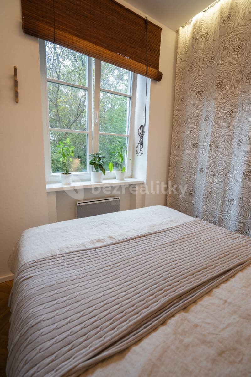 Pronájem bytu 2+kk 40 m², Heleny Malířové, Praha, Praha Pronájem bytu 2+kk 40 m², Heleny Malířové, Praha, Praha