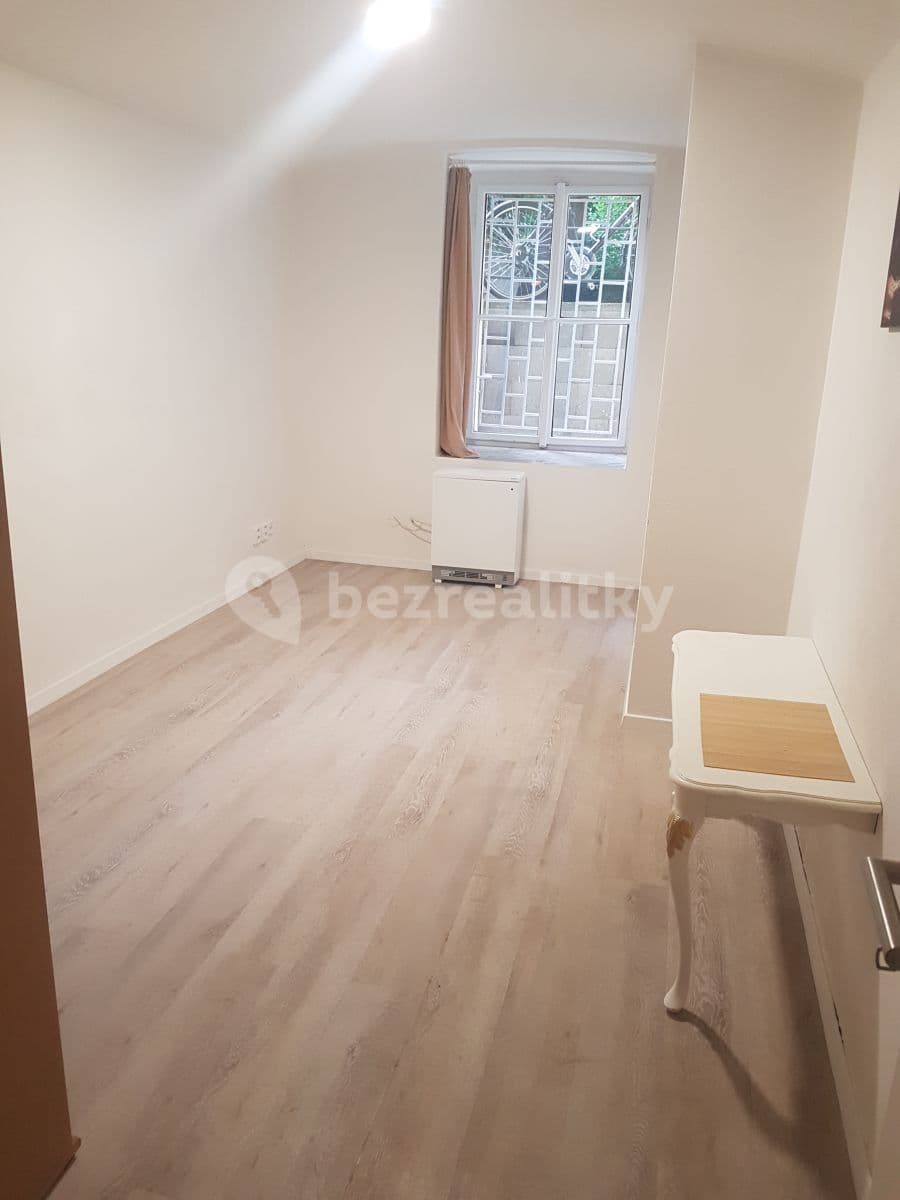 Pronájem bytu 2+1 66 m², Slezská, Praha, Praha Pronájem bytu 2+1 66 m², Slezská, Praha, Praha