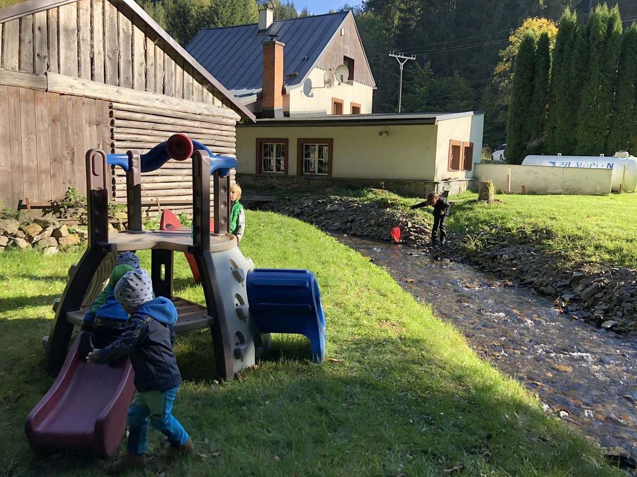 Pronájem chaty, chalupy, Staré Město, Olomoucký kraj Pronájem chaty, chalupy, Staré Město, Olomoucký kraj