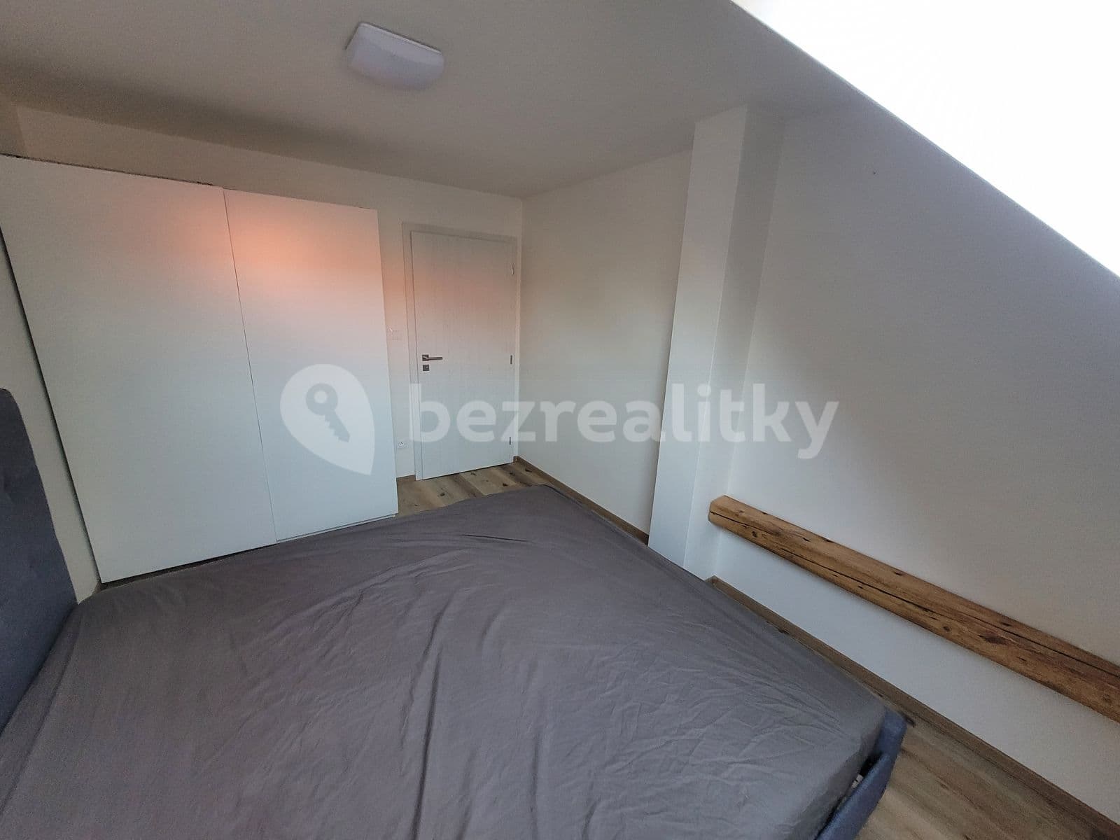 Pronájem bytu 2+kk 56 m², Bezručova, Mikulov, Jihomoravský kraj Pronájem bytu 2+kk 56 m², Bezručova, Mikulov, Jihomoravský kraj