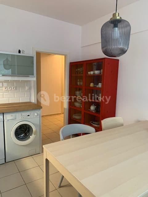 Pronájem bytu 3+1 73 m², Holekova, Bratislava - mestská časť Staré Mesto, Bratislavský kraj Pronájem bytu 3+1 73 m², Holekova, Bratislava - mestská časť Staré Mesto, Bratislavský kraj