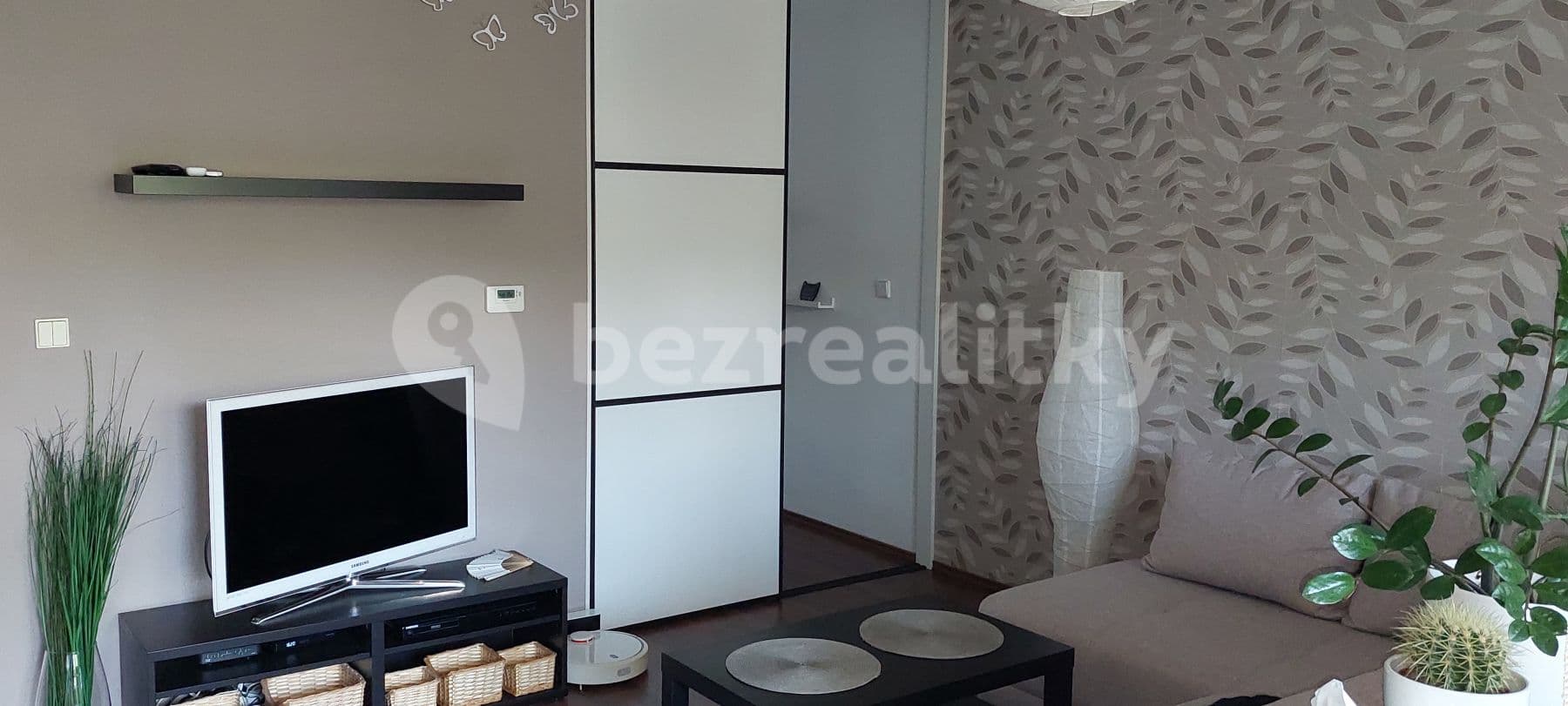 Pronájem bytu 1+1 45 m², Haanova, Petržalka, Bratislavský kraj Pronájem bytu 1+1 45 m², Haanova, Petržalka, Bratislavský kraj