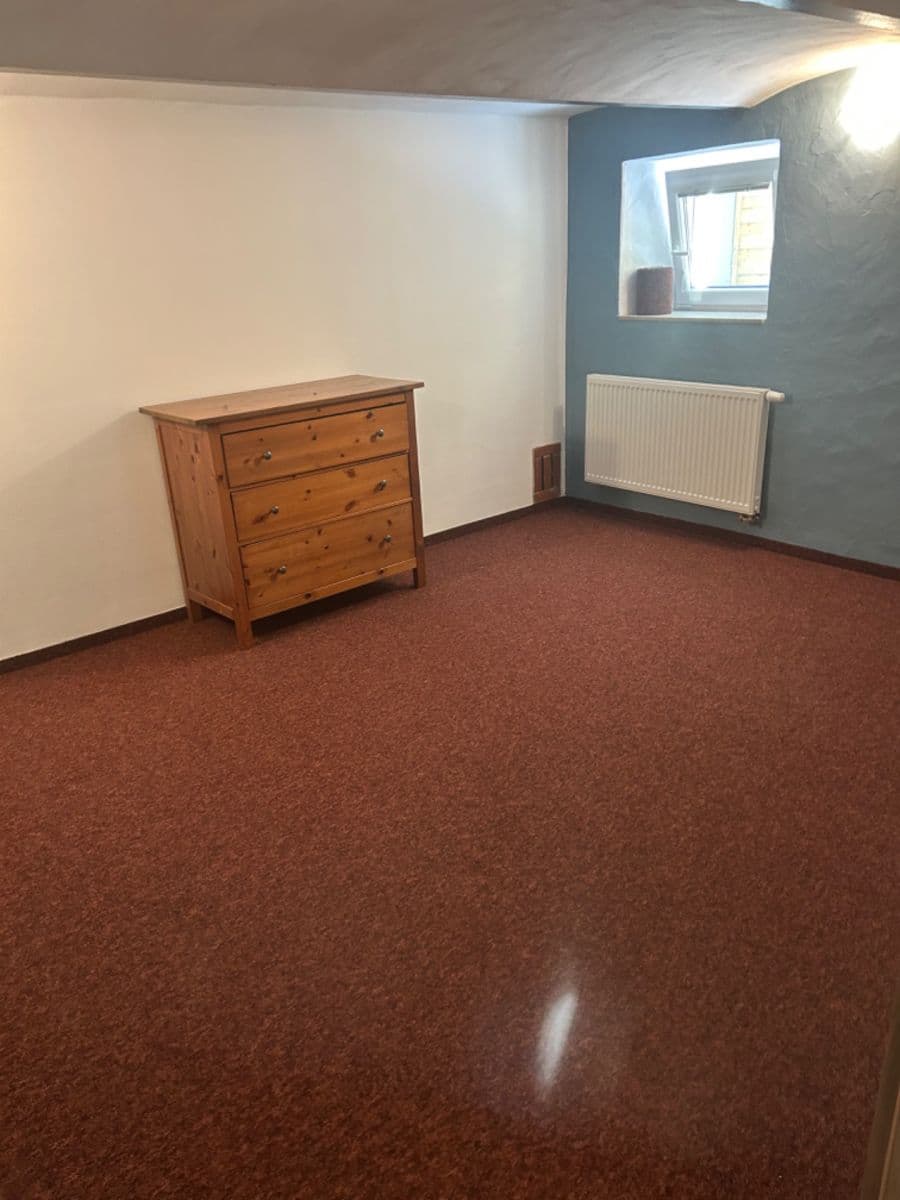 Pronájem bytu 3+1 70 m², Jírovcova, České Budějovice, Jihočeský kraj Pronájem bytu 3+1 70 m², Jírovcova, České Budějovice, Jihočeský kraj