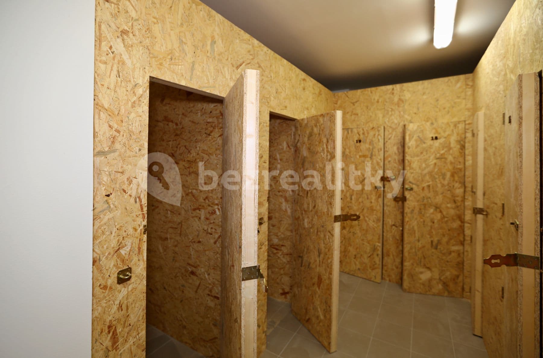 Pronájem bytu 1+kk 31 m², Anenské náměstí, Jablonec nad Nisou, Liberecký kraj Pronájem bytu 1+kk 31 m², Anenské náměstí, Jablonec nad Nisou, Liberecký kraj