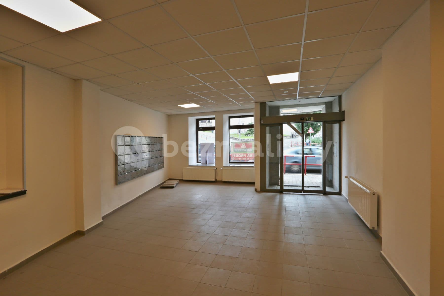 Pronájem bytu 1+kk 31 m², Anenské náměstí, Jablonec nad Nisou, Liberecký kraj Pronájem bytu 1+kk 31 m², Anenské náměstí, Jablonec nad Nisou, Liberecký kraj