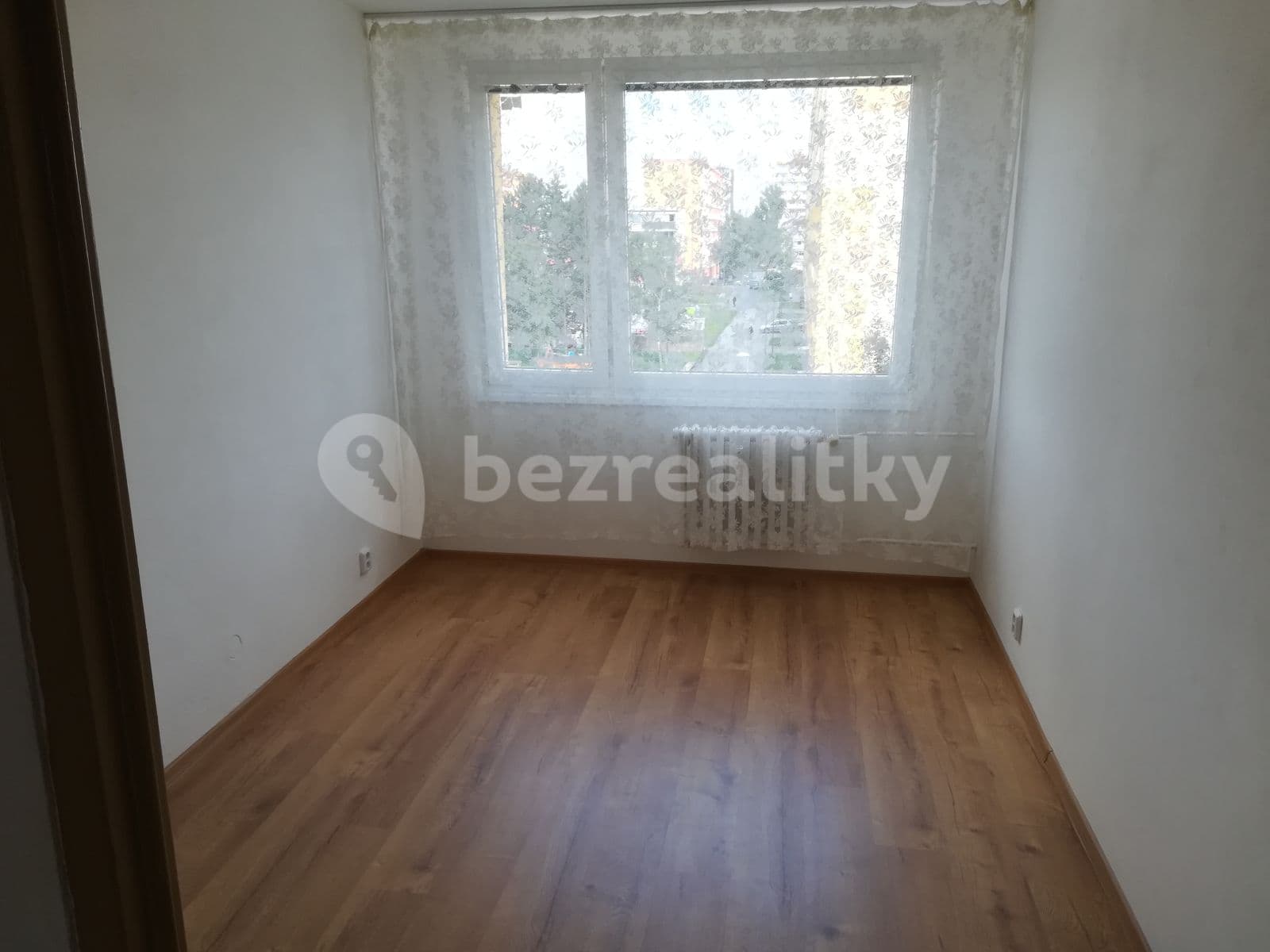 Pronájem bytu 3+1 74 m², Americká, Kladno, Středočeský kraj Pronájem bytu 3+1 74 m², Americká, Kladno, Středočeský kraj
