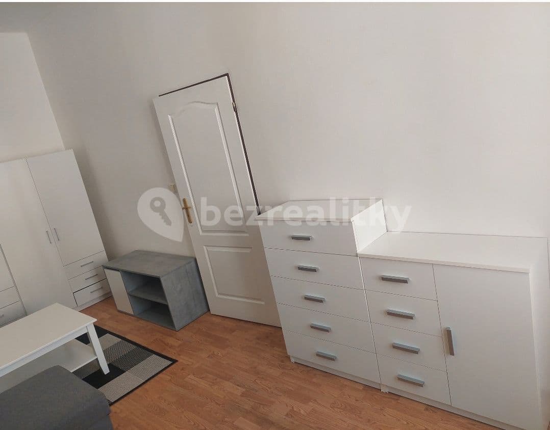 Pronájem bytu 1+1 34 m², Vacínova, Praha, Praha Pronájem bytu 1+1 34 m², Vacínova, Praha, Praha