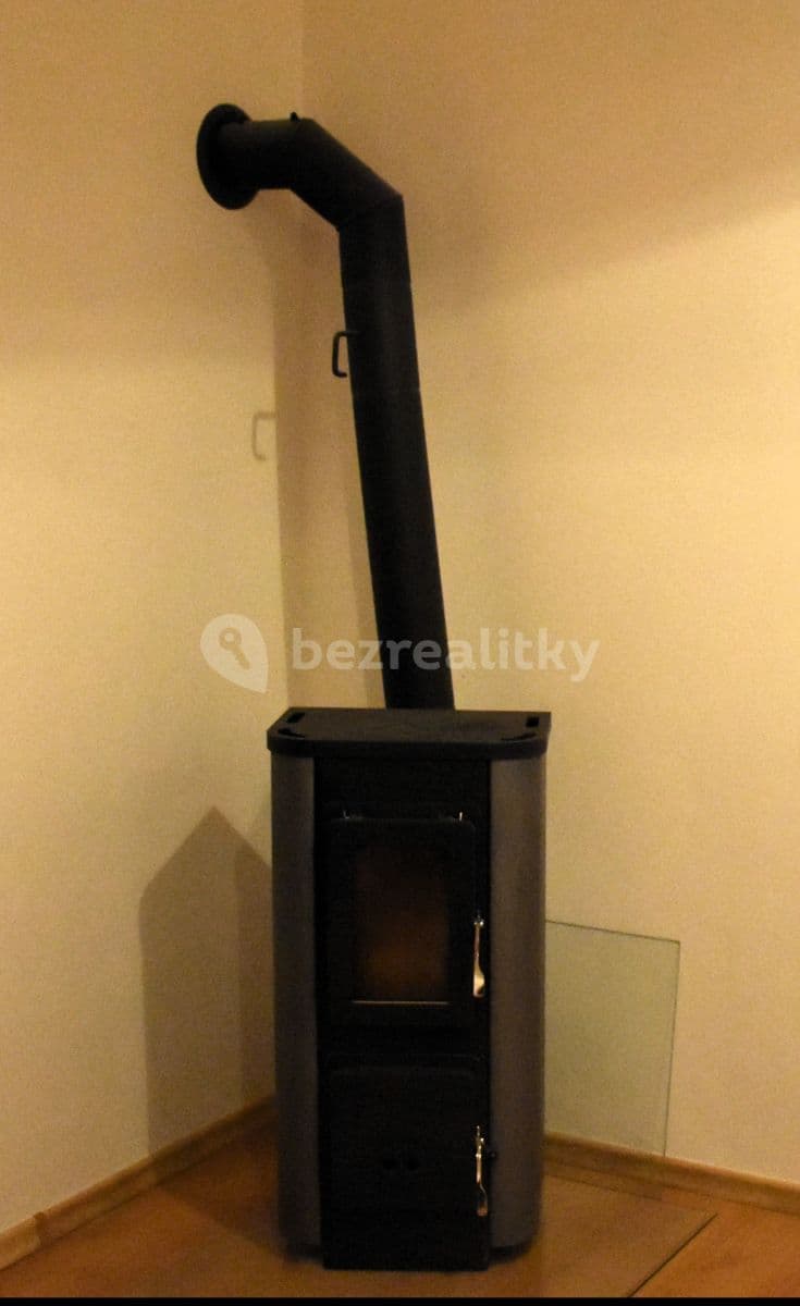 Pronájem bytu 2+kk 35 m², Emilie Floriánové, Jablonec nad Nisou, Liberecký kraj Pronájem bytu 2+kk 35 m², Emilie Floriánové, Jablonec nad Nisou, Liberecký kraj